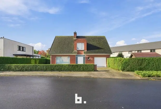 Ruime open bebouwing met 4 slaapkamers op 823 m² in het gegeerde Bosmolens! - Izegem