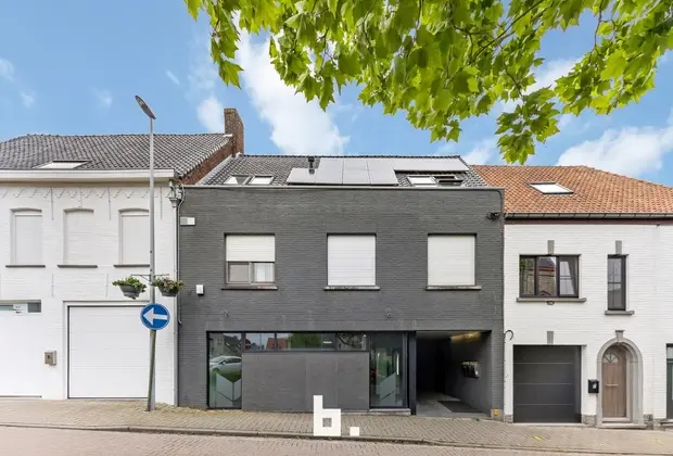 Handelsgelijksvloers in centrum Koolskamp - Ardooie
