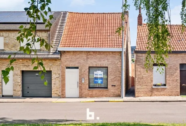 Gezellige stadswoning met renovatiepotentieel op topligging in hartje Tielt - Tielt