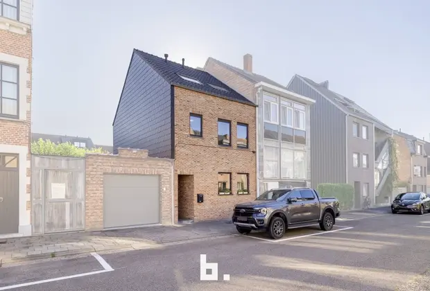 Recente Stadswoning binnen de Ring - Hasselt
