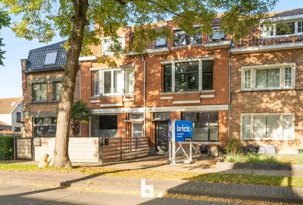 Ruime statige woning op een boogscheut van de historische binnenstad van Brugge - Brugge