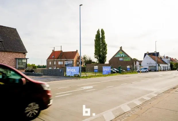 Bouwgrond op strategische locatie te koop in Waregem - Waregem