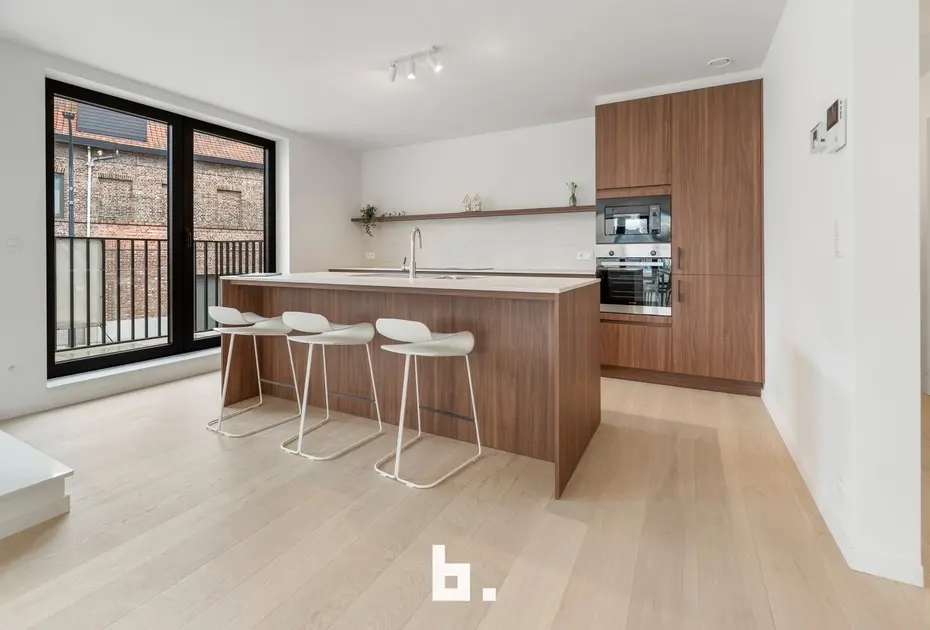 Exclusief nieuwbouwappartement met 3 slpks en 2 badkamers in Residentie Sint-Amandus-Zwevegem-€529.830